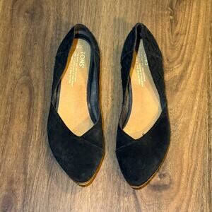 Toms Women's Size 6.5 Black Suede Slip-On Shoes with Heel Detail Casual Flats